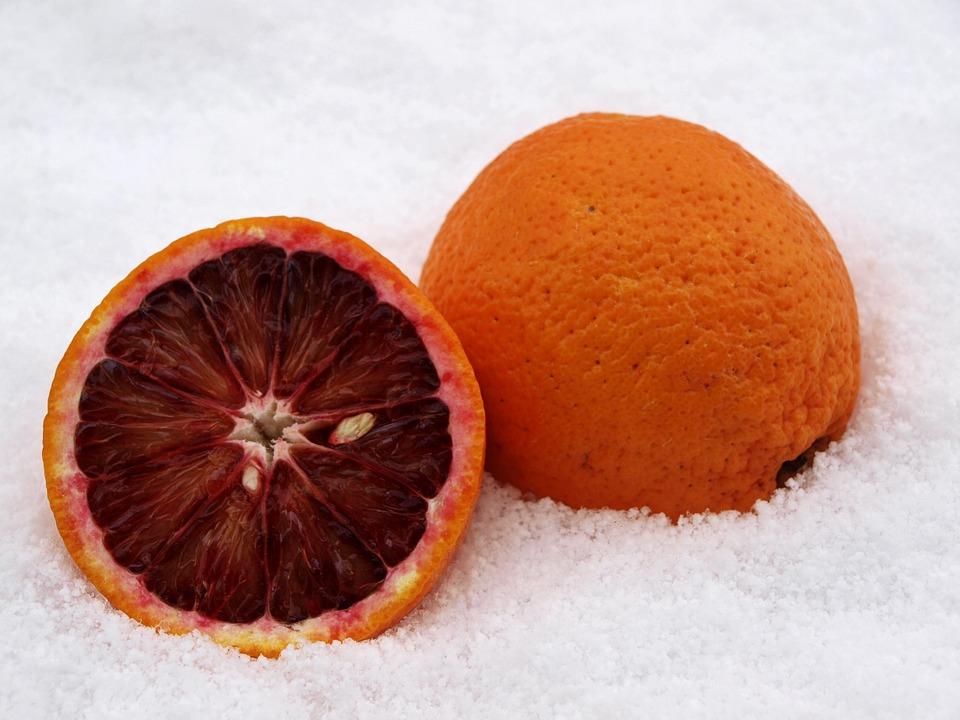 Citrus sinensis Sanguinello 70-100 cm - Blut-Orange, Fruchtig & Aromatisch, Ideal für Garten & Terrasse, Seltener, Pflegeleicht, Vitamin C-Reich Citrus sinensis Sanguinello 70-100 cm - Blut-Orange, Fruchtig & Aromatisch, Ideal für Garten & Terrasse, Seltener, Pflegeleicht, Vitamin C-Reich